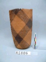 藏品(籐製袋形籠)的圖片